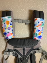 Load image into Gallery viewer, Ergo 360 | Baby Carrier Dribble Pad | Suck Pads | Drool Pad | Teething | Ergobaby carrier | Cool Air Mesh
